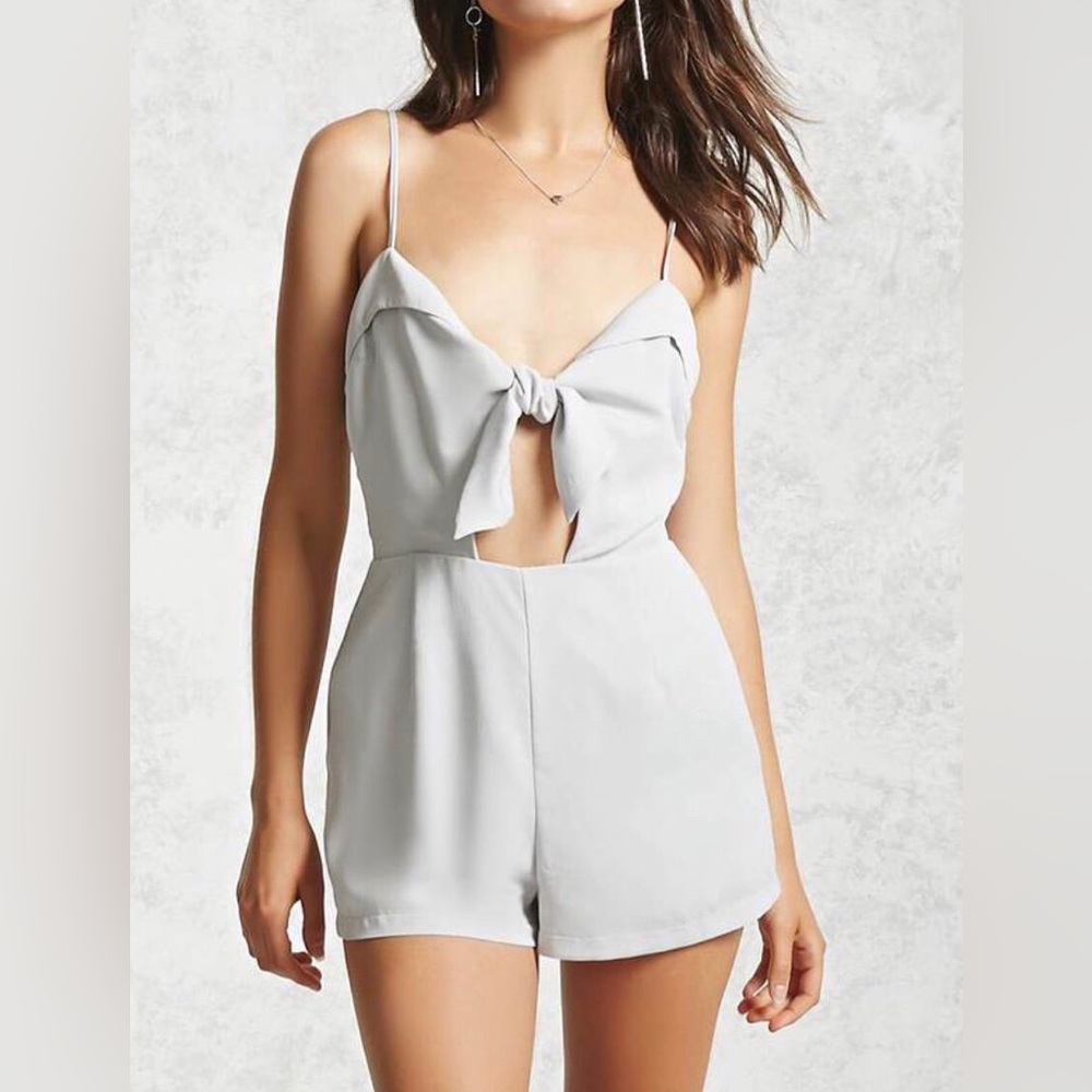Forever 21 Contemporary Medium Romper
